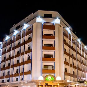 Royal Court Hotel